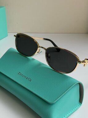 Tiffany & Co. Gold Tone Oval Sunglasses Dark Gray Lenses Man/Women
